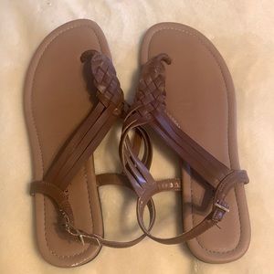 American Eagle sandals